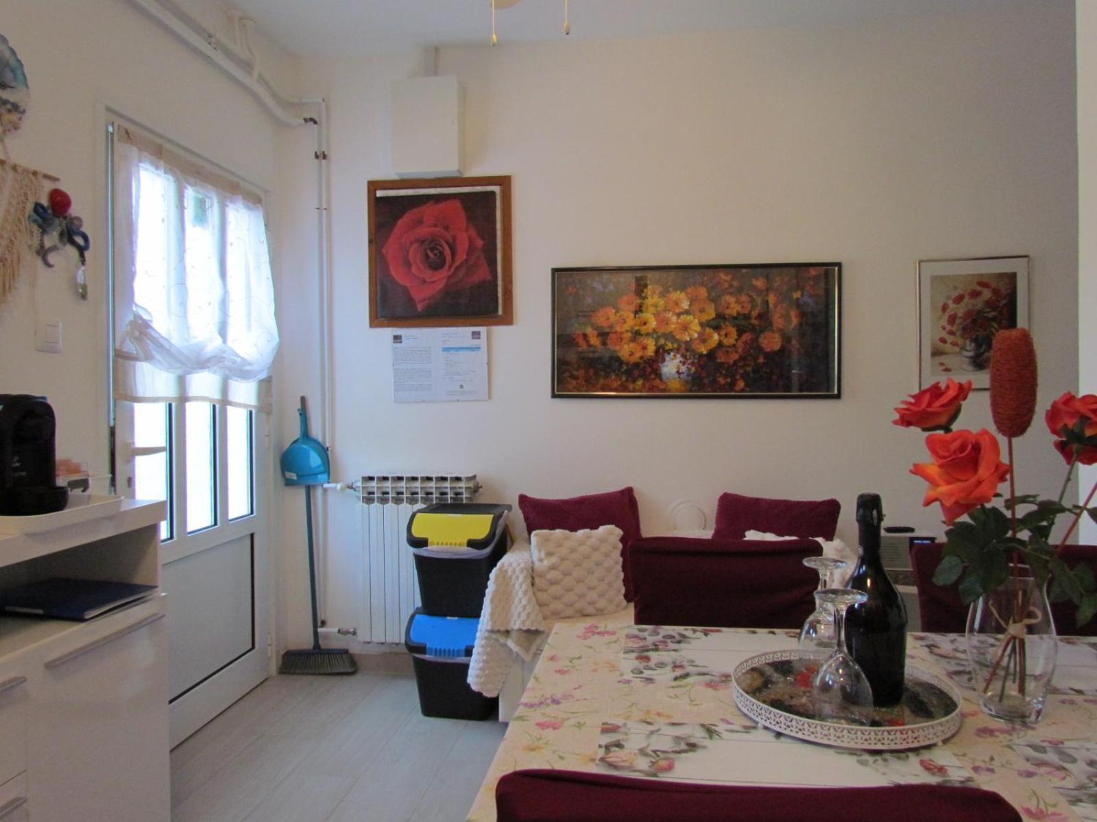 Apartments Bura & Jugo, Cres, Without Stress Exterior photo